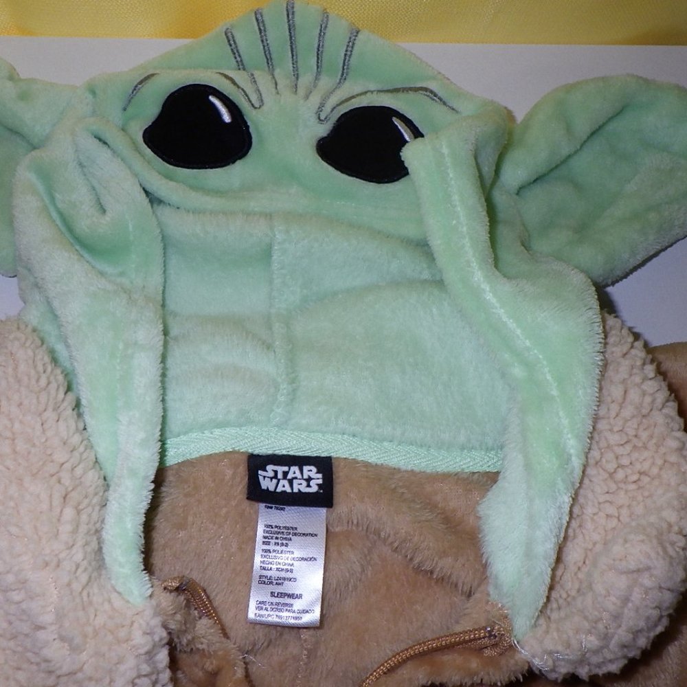 Yoda Onesie Pajama Adult Size Medium Estimated